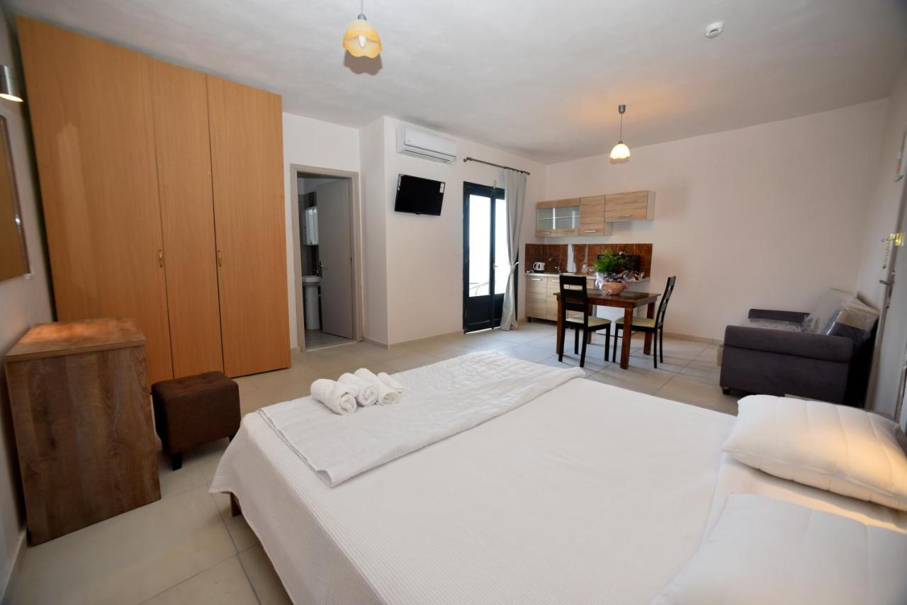 Chalkiotis Hotel Anaxos Zewnętrze zdjęcie